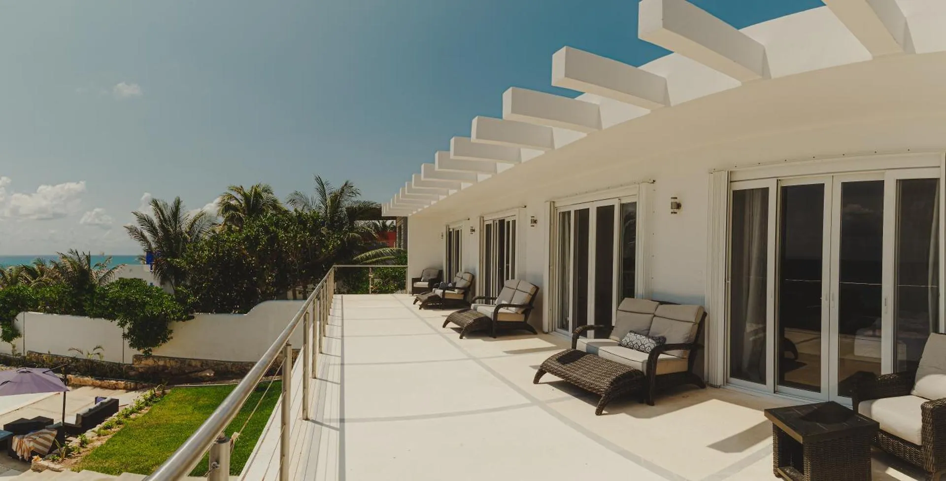 Casa Marina Ocean Front Isla Mujeres Villa